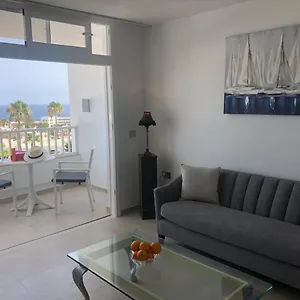 Blue Sea View Apartment